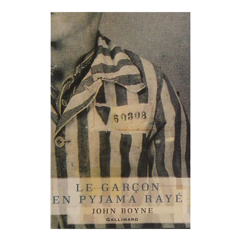 Le garçon en pyjama rayé